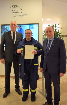 THW-Einsatzkräfte erhalten Bundesflutmedaille - Fluthilfe 2021 © Kreis Paderborn